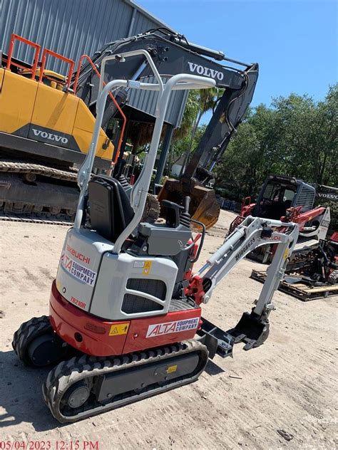 takeuchi tb210r price new